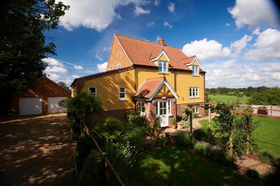 Sunset House Bed And Breakfast East Harling Exterior foto
